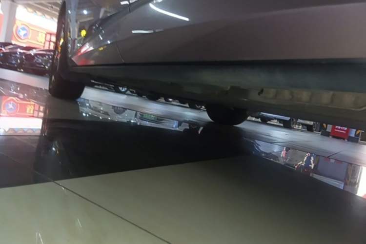 Used BYD Dolphin 2021 405 km Fashion Edition Left Side Sill