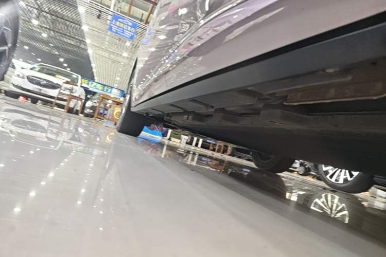 Used BYD Dolphin 2021 405 km Fashion Edition Left Side Sill