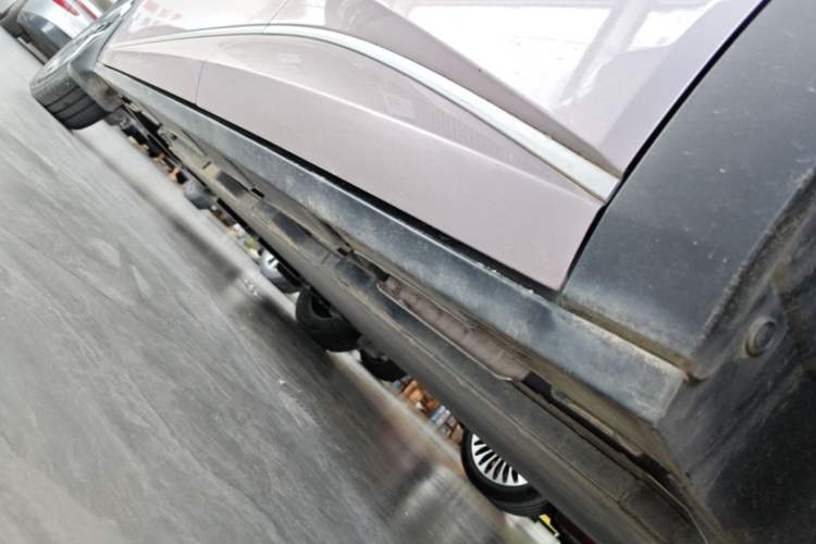 Used BYD Dolphin 2021 405 km Fashion Edition Left Side Sill