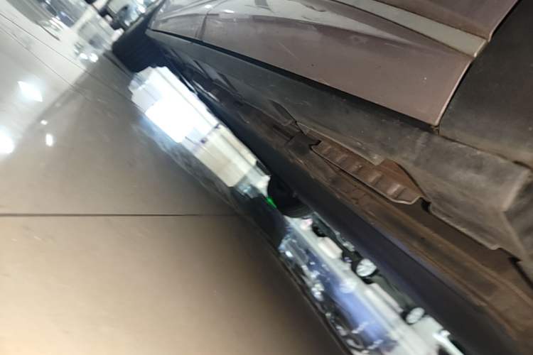 Used BYD Dolphin 2021 405 km Fashion Edition Left Side Sill