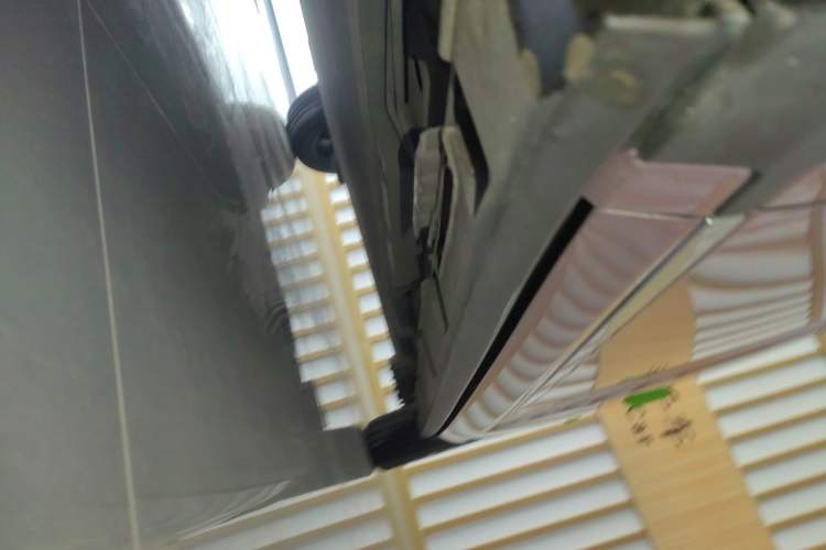 Used BYD Dolphin 2021 405 km Fashion Edition Left Side Sill