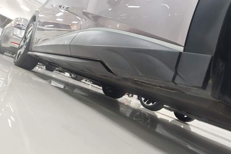 Used BYD Dolphin 2021 401km Knight Edition Left Side Sill