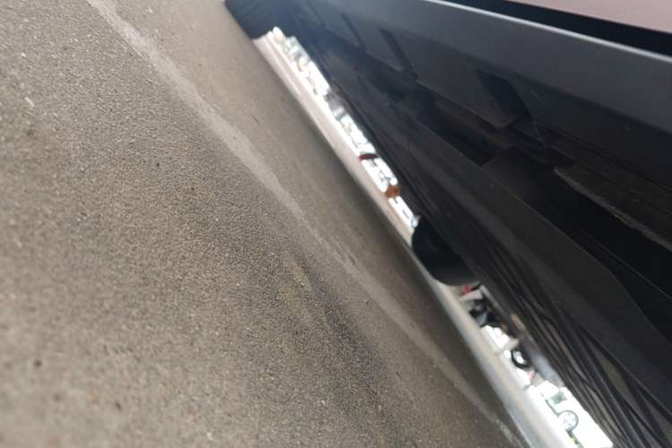 Used BYD Dolphin 2021 405 km Fashion Edition Left Side Sill