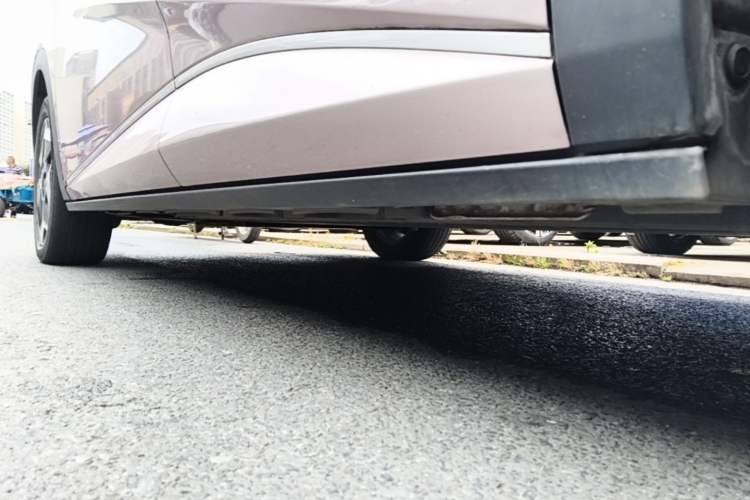 Used BYD Dolphin 2021 405 km Fashion Edition Left Side Sill