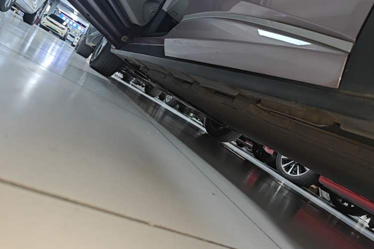 Used BYD Dolphin 2021 405 km Free Version Left Side Sill