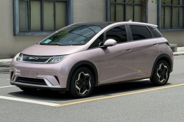 Used BYD Dolphin 2021 405 km Fashion Edition