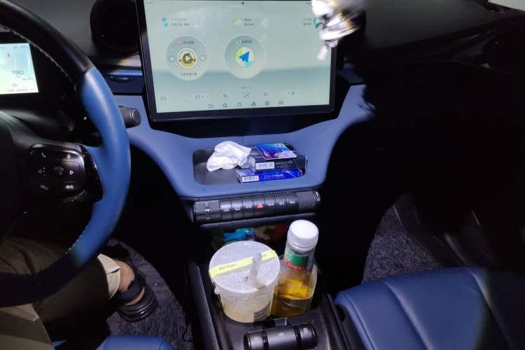 Used BYD Dolphin 2021 401km Knight Edition Audio And AC Panel
