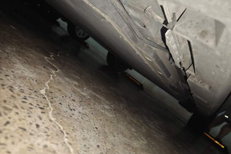 Used BYD Dolphin 2021 405 km Fashion Edition Chassis Front Left