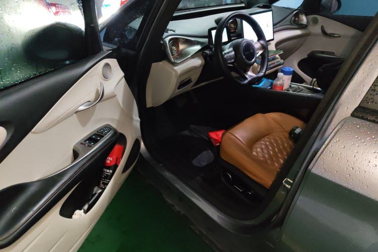 Used BYD Dolphin 2021 405 km Fashion Edition Driver Seat