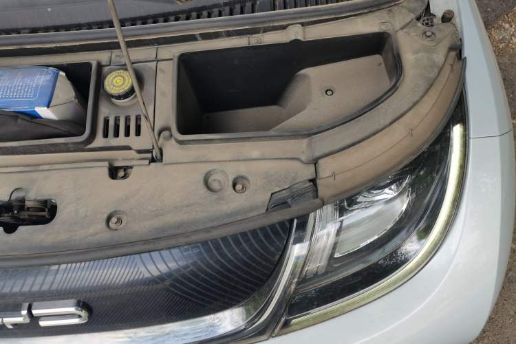 Used BYD Dolphin 2021 405 km Free Version Engine Bay Left