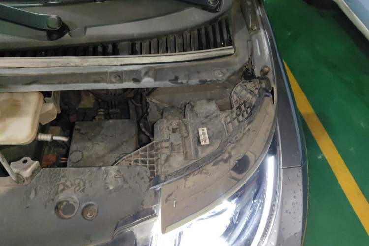Used BYD Dolphin 2021 405 km Fashion Edition Engine Bay Left