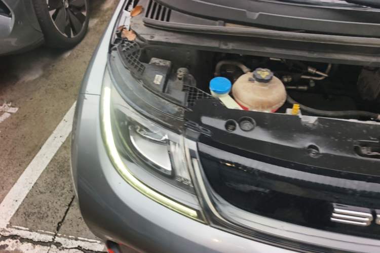 Used BYD Dolphin 2021 405 km Free Version Engine Bay Right