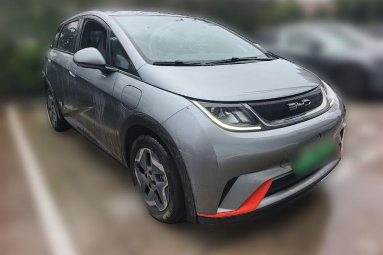 Used BYD Dolphin 2021 405 km Free Version Front Right 45 Deg