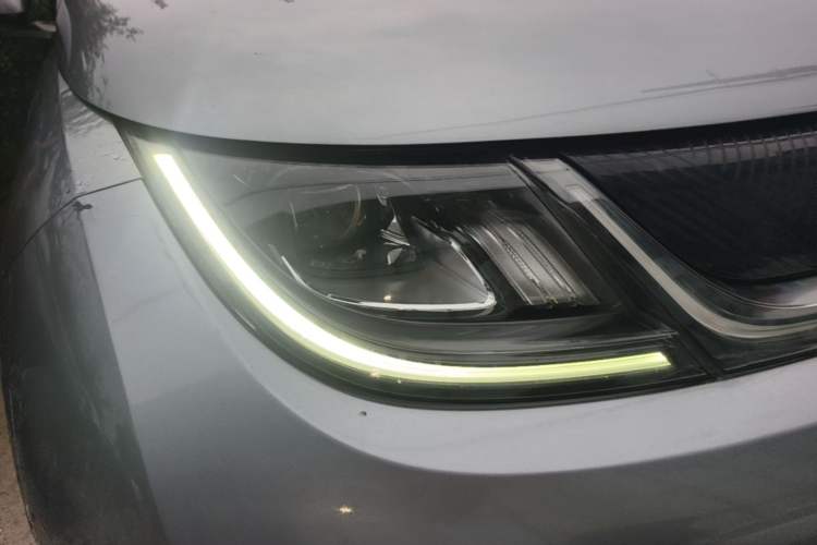 Used BYD Dolphin 2021 405 km Free Version Right Front Headlight