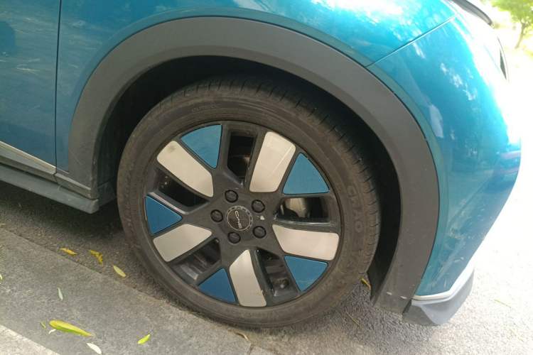 Used BYD Dolphin 2021 401km Knight Edition Right Front Wheel Hub