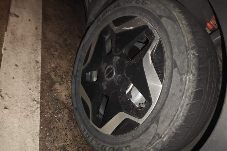 Used BYD Dolphin 2021 405 km Fashion Edition Right Front Wheel Hub