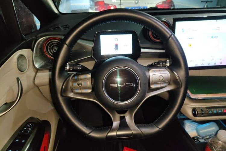 Used BYD Dolphin 2021 405 km Fashion Edition Steering Wheel