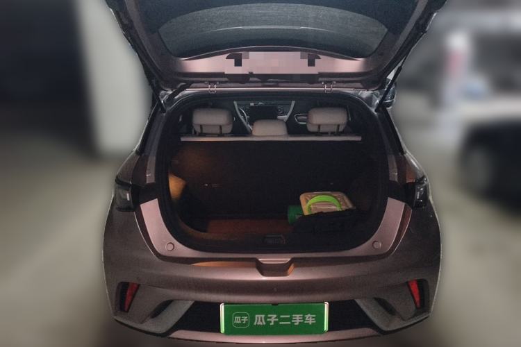 Used BYD Dolphin 2021 405 km Fashion Edition Trunk