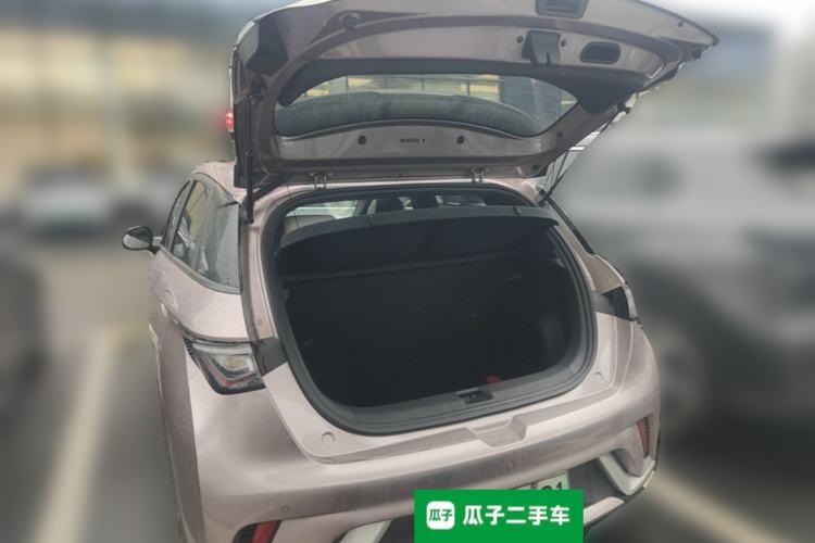 Used BYD Dolphin 2021 405 km Fashion Edition Trunk