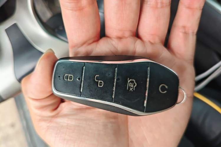 Used BYD Dolphin 2021 405 km Fashion Edition Vehicle Key