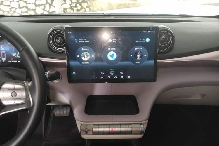 Used BYD Dolphin 2021 401km Knight Edition Audio And AC Panel