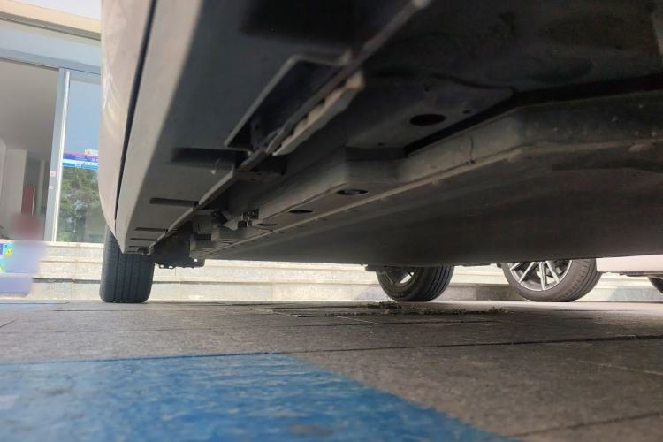 Used BYD Dolphin 2021 405 km Fashion Edition Chassis Front Right