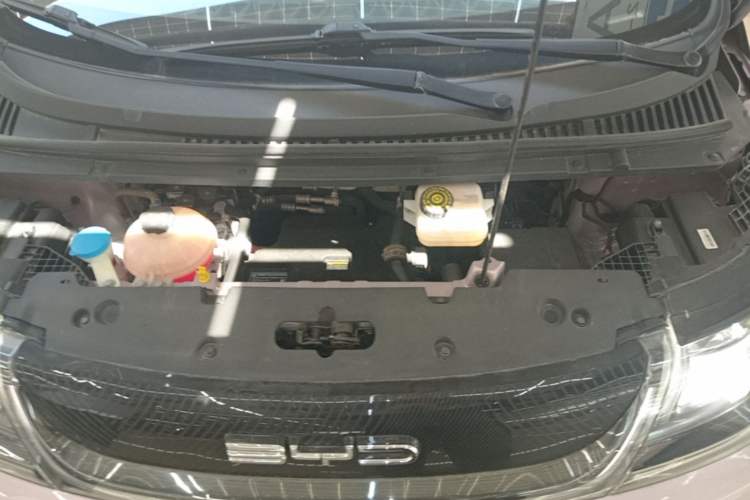Used BYD Dolphin 2021 405 km Fashion Edition Engine Bay