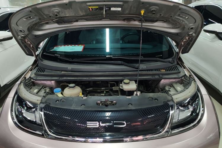 Used BYD Dolphin 2021 405 km Fashion Edition Engine Bay