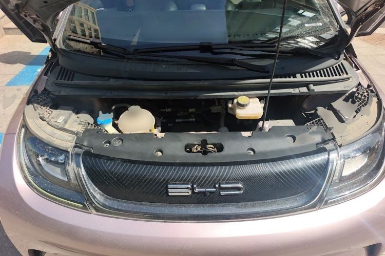 Used BYD Dolphin 2021 405 km Fashion Edition Engine Bay
