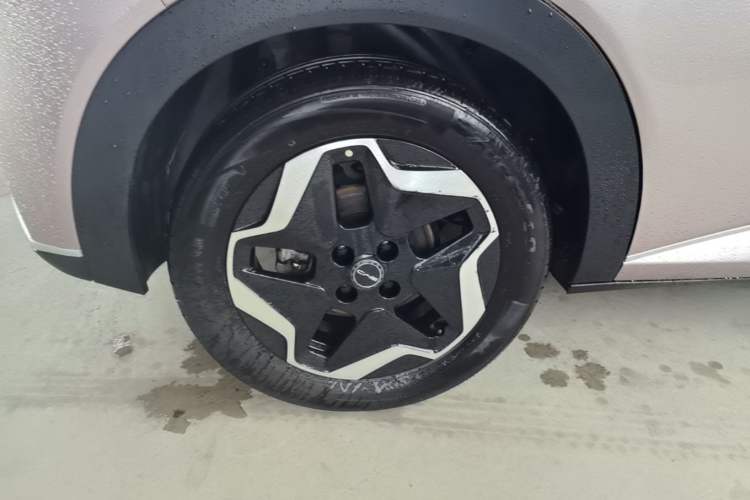 Used BYD Dolphin 2021 405 km Fashion Edition Exterior 5