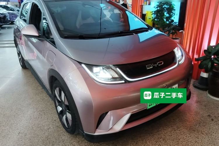 Used BYD Dolphin 2021 401km Knight Edition Front Right 45 Deg