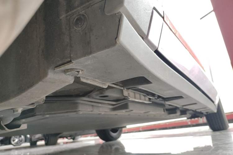 Used BYD Dolphin 2021 405 km Fashion Edition Left Side Sill