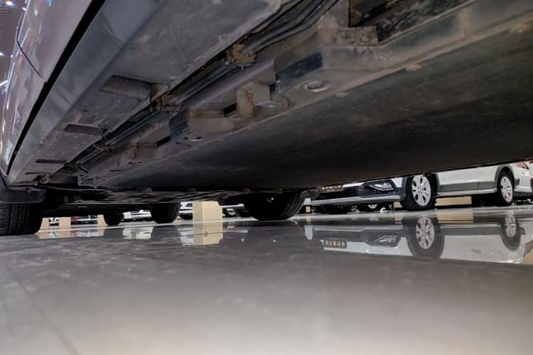Used BYD Dolphin 2021 405 km Fashion Edition Left Side Sill