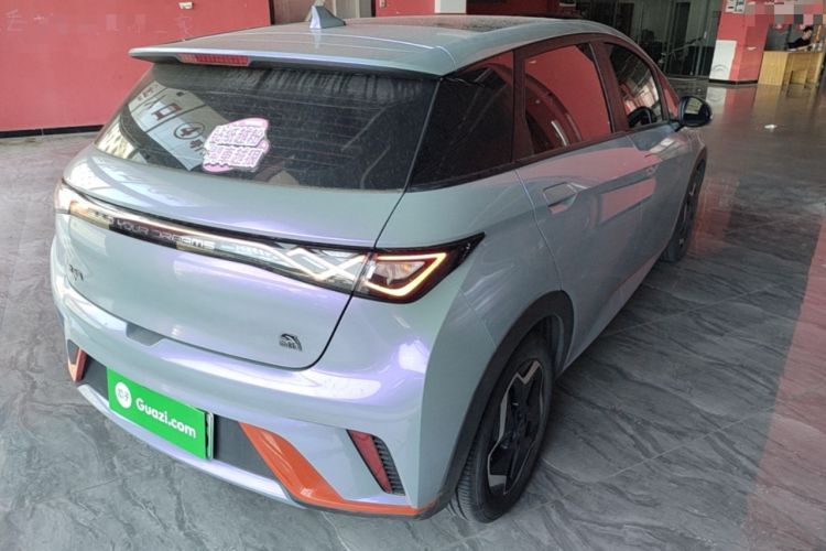 Used BYD Dolphin 2021 405 km Fashion Edition Rear Right 45 Deg