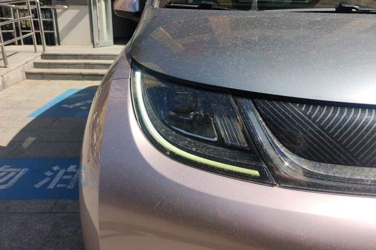 Used BYD Dolphin 2021 405 km Fashion Edition Right Front Headlight