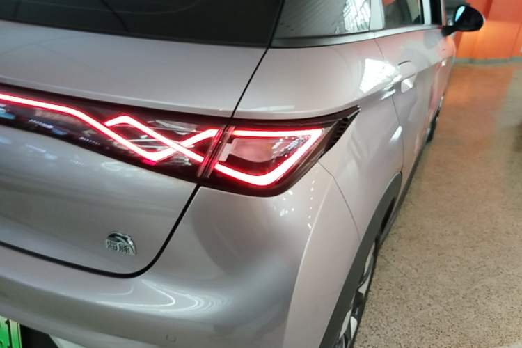 Used BYD Dolphin 2021 401km Knight Edition Right Rear Taillight