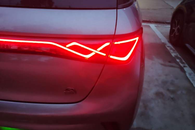 Used BYD Dolphin 2021 405 km Fashion Edition Right Rear Taillight
