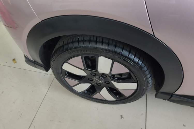 Used BYD Dolphin 2021 401km Knight Edition Right Rear Wheel Hub