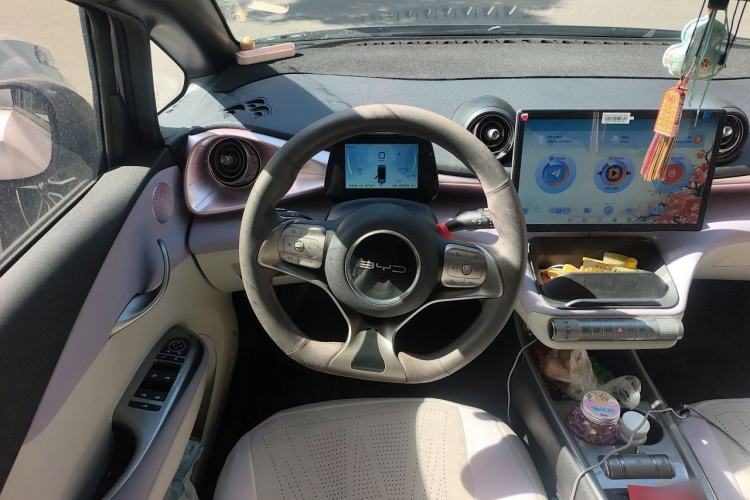 Used BYD Dolphin 2021 405 km Fashion Edition Steering Wheel