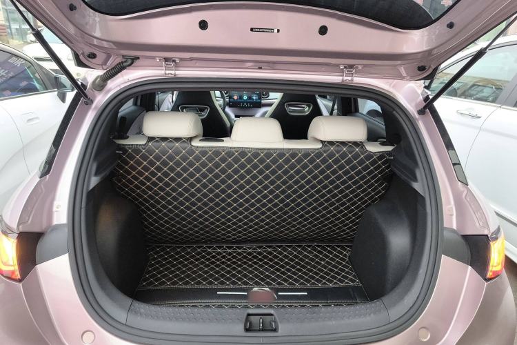 Used BYD Dolphin 2021 405 km Fashion Edition Trunk