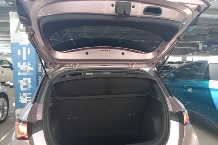 Used BYD Dolphin 2021 405 km Fashion Edition Trunk