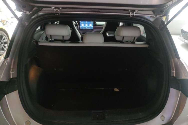 Used BYD Dolphin 2021 405 km Fashion Edition Trunk