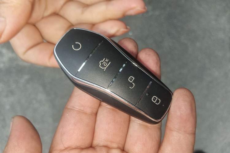 Used BYD Dolphin 2021 405 km Fashion Edition Vehicle Key