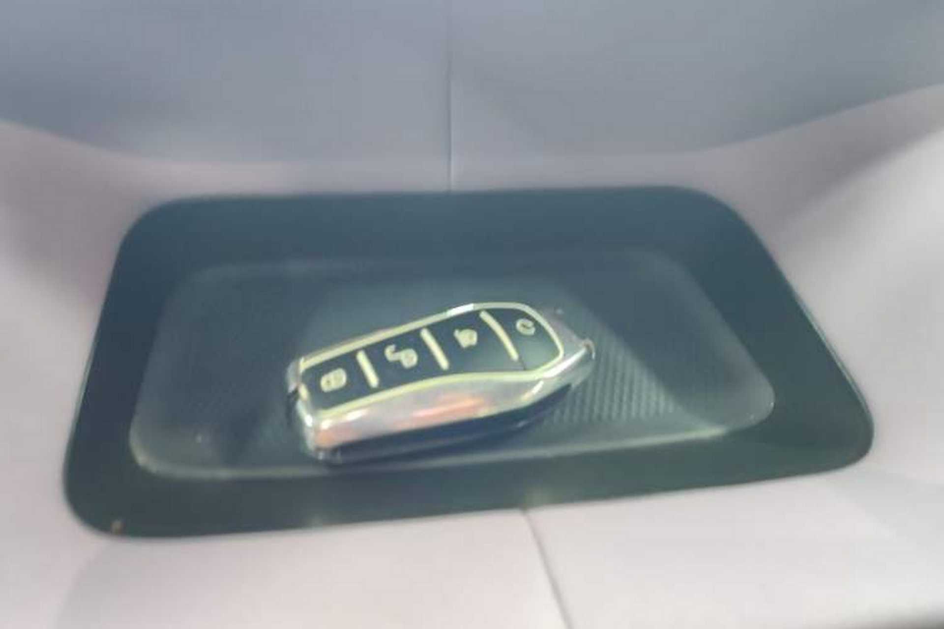 Used BYD Dolphin 2021 405 km Fashion Edition Vehicle Key