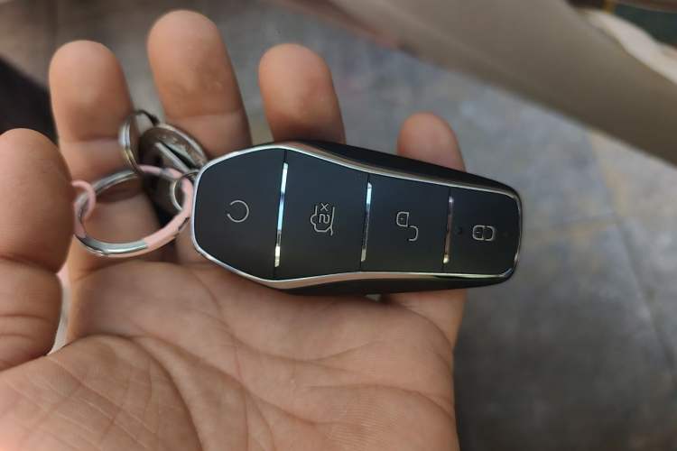 Used BYD Dolphin 2021 405 km Fashion Edition Vehicle Key