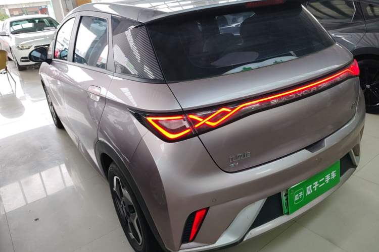 Used BYD Dolphin 2021 405 km Fashion Edition Rear Left 45 Deg