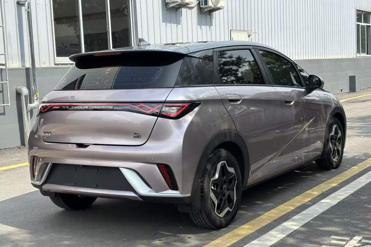 Used BYD Dolphin 2021 405 km Fashion Edition Rear Right 45 Deg