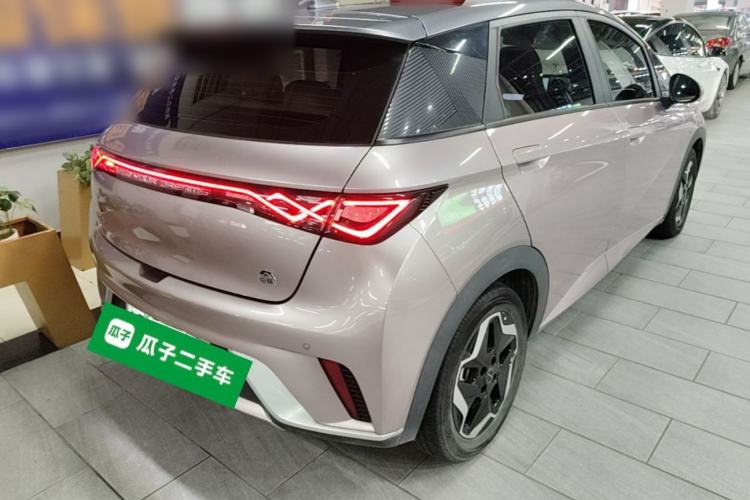 Used BYD Dolphin 2021 405 km Fashion Edition Rear Right 45 Deg