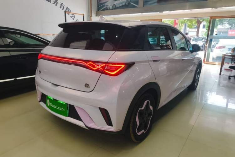 Used BYD Dolphin 2021 405 km Fashion Edition Rear Right 45 Deg