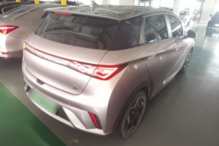 Used BYD Dolphin 2021 405 km Fashion Edition Rear Right 45 Deg